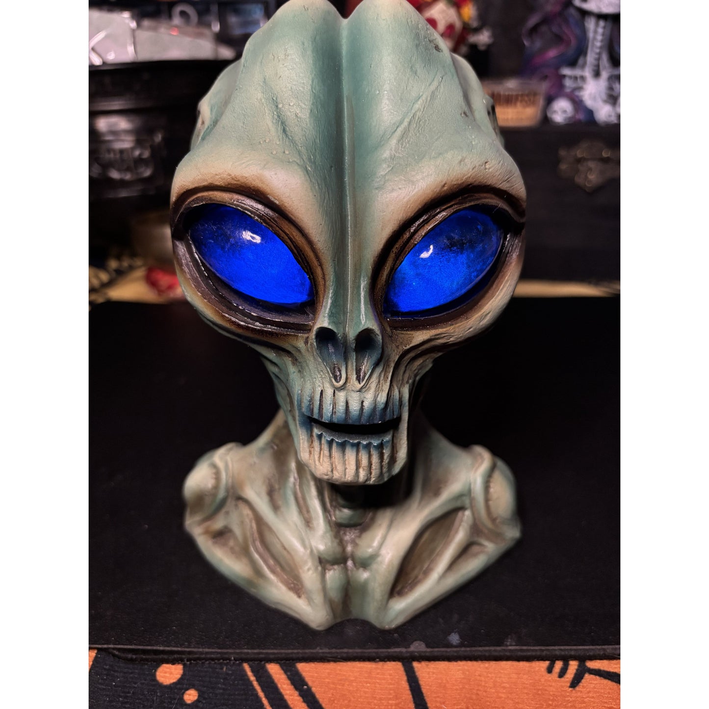 Large Alien Head with Color Changing LED Eyes - Sci-Fi Gothic Decor Statue