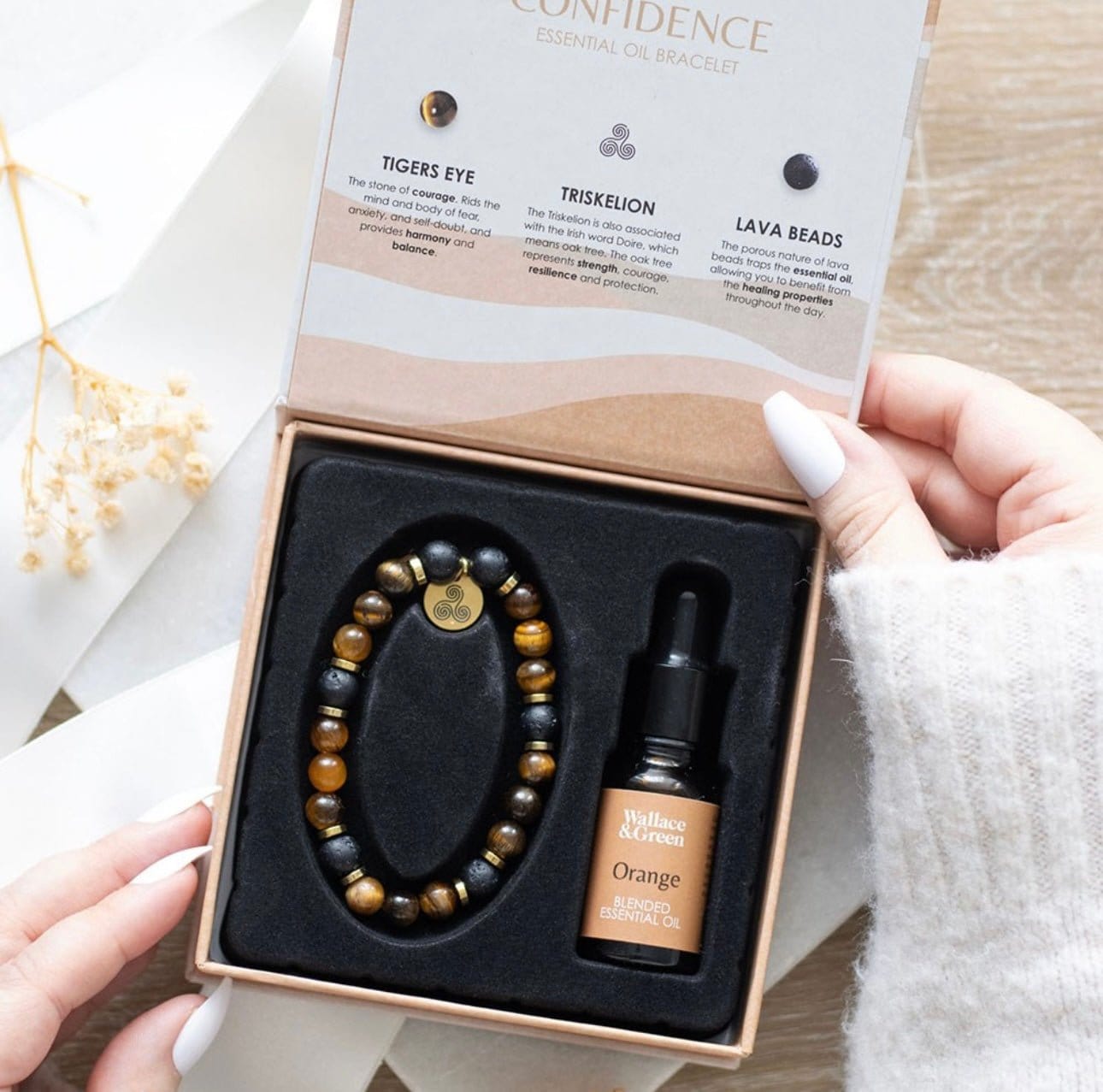 Confidence Tiger's Eye Crystal Essential Oil Bracelet Confidence Tiger's Eye Crystal Essential Oil Bracelet