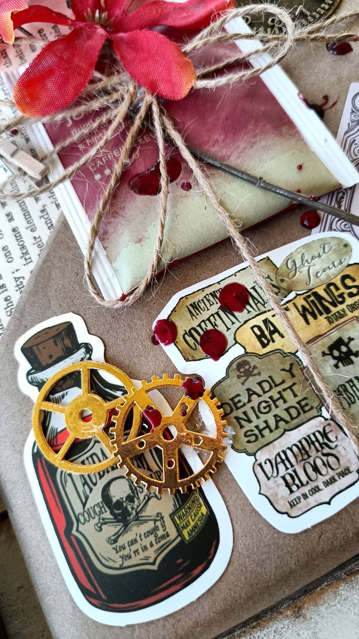 Gothic | Witchy Style | Vintage | Blind Date with a Book Gothic | Witchy Style | Vintage | Blind Date with a Book