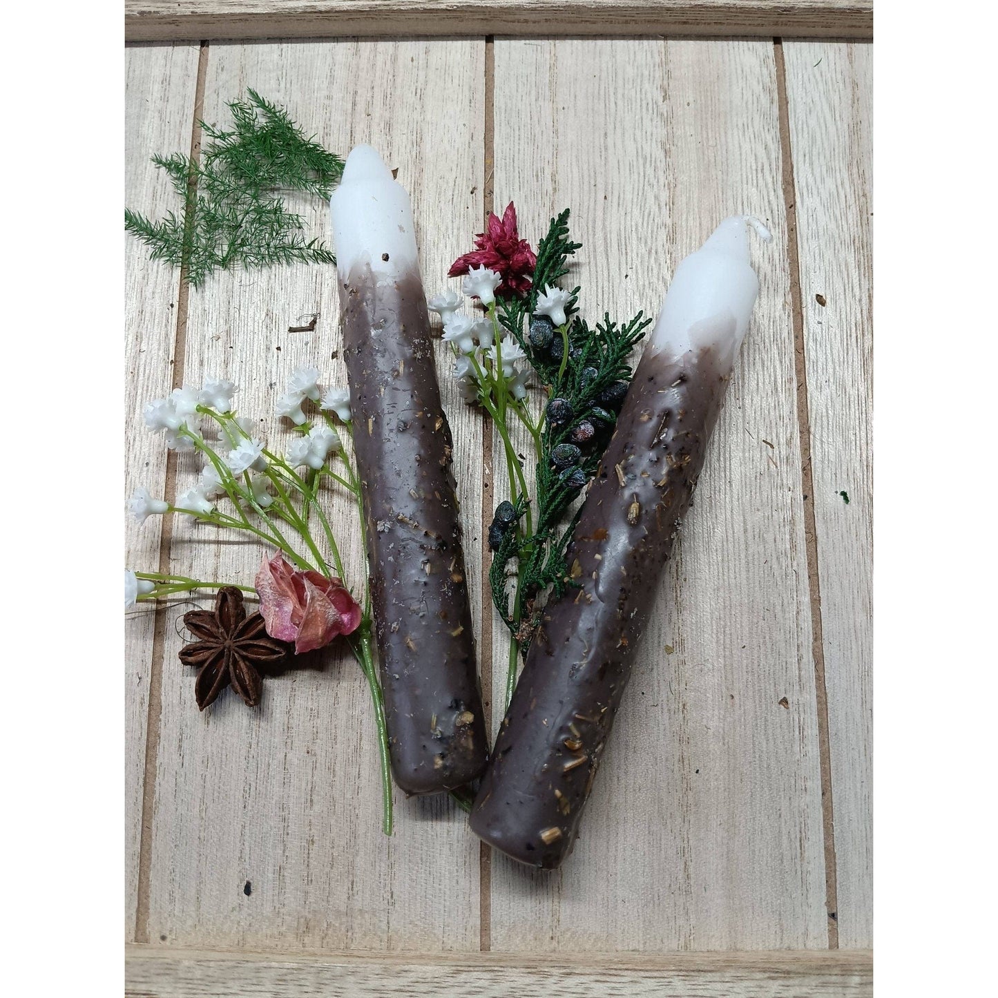 Rear view of healing intention candle packaging