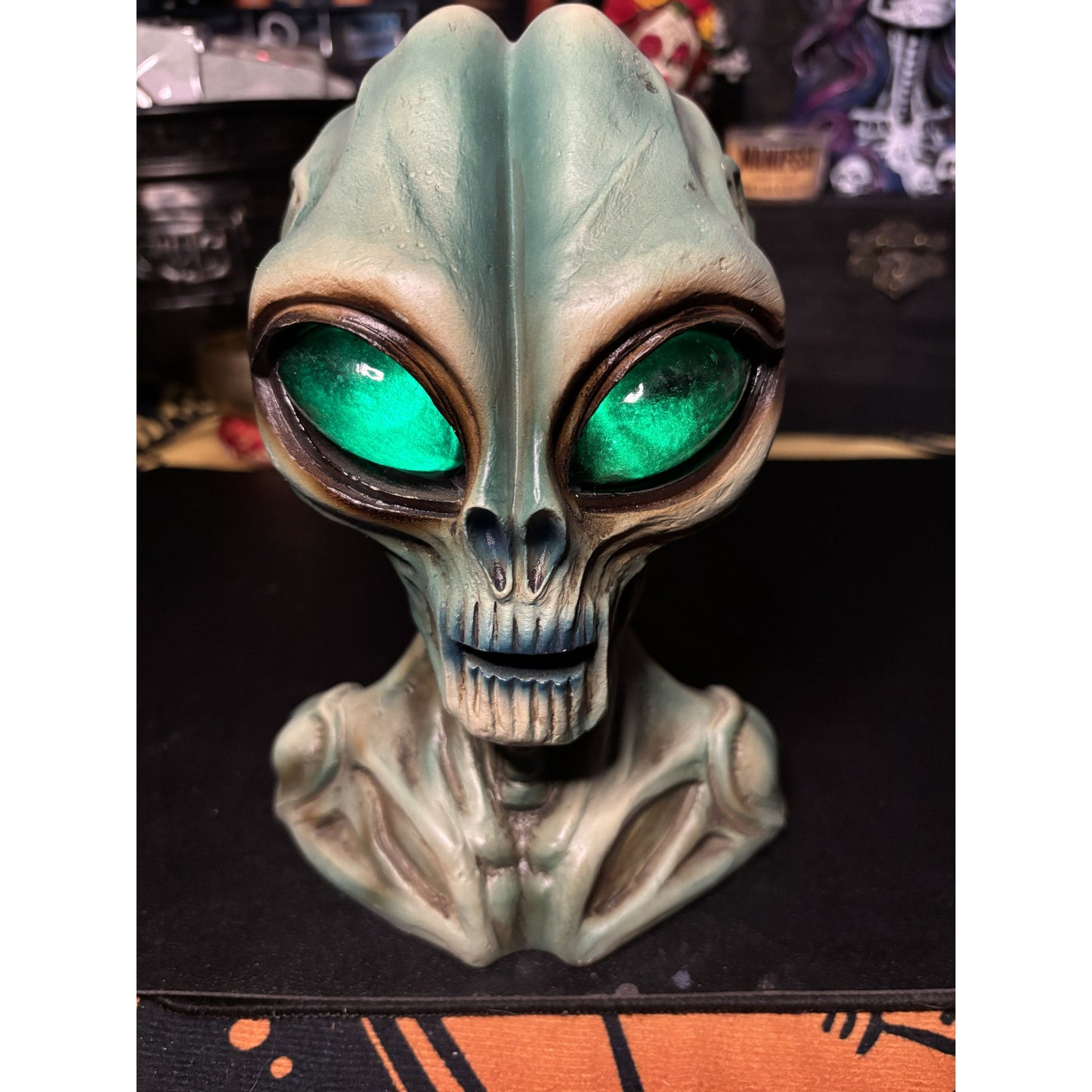 Large Alien Head with Color Changing LED Eyes - Sci-Fi Gothic Decor Statue