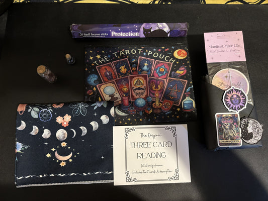 Novelty Tarot Bundle Kit – Authentic Pop Culture Tarot Deck + Mini Read and More