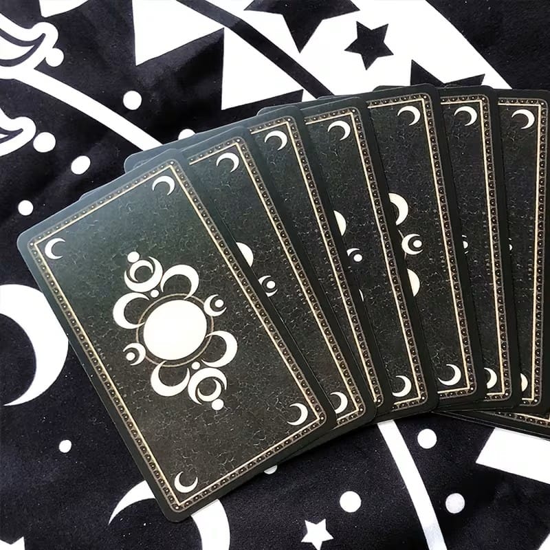 Deviant Moon Tarot Deck – Gothic 78-Card Tarot Cards