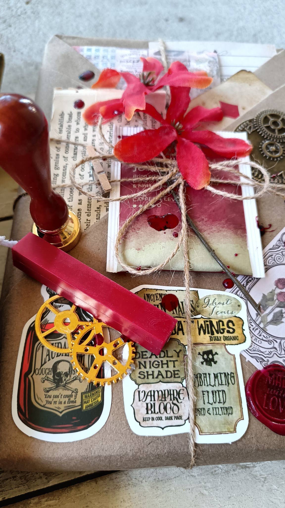 Gothic | Witchy Style | Vintage | Blind Date with a Book Gothic | Witchy Style | Vintage | Blind Date with a Book